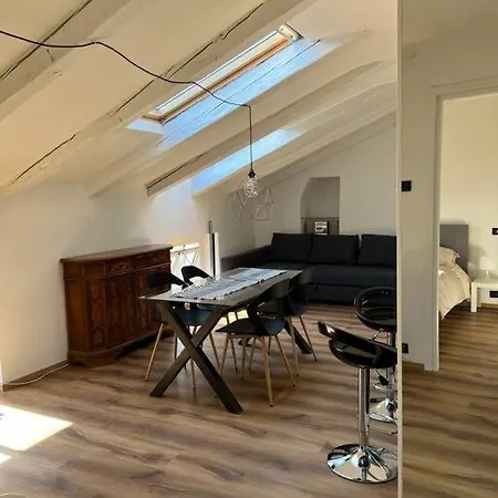 La Mansardina Apartman